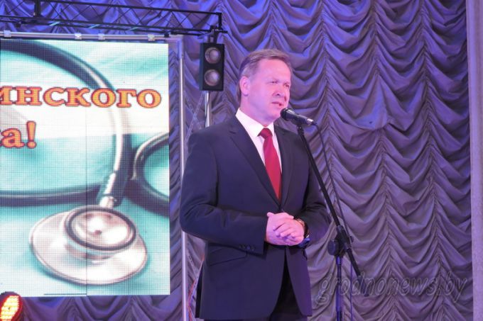 В Гродно прошло торжественное мероприятие в честь Дня медицинских работников