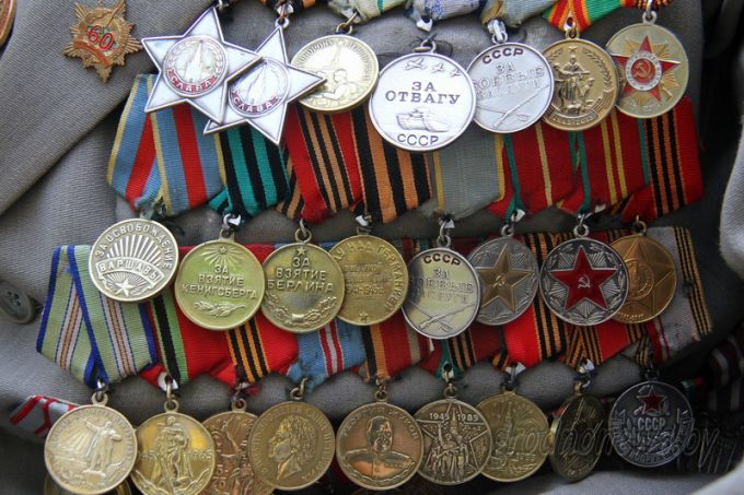 Ветеранов войны пригласили на встречу с руководством области в партизанский лагерь