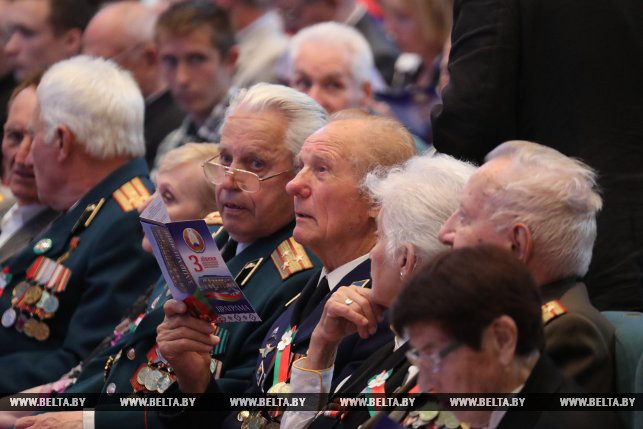 Александр Лукашенко: творцом независимости может быть только сам народ