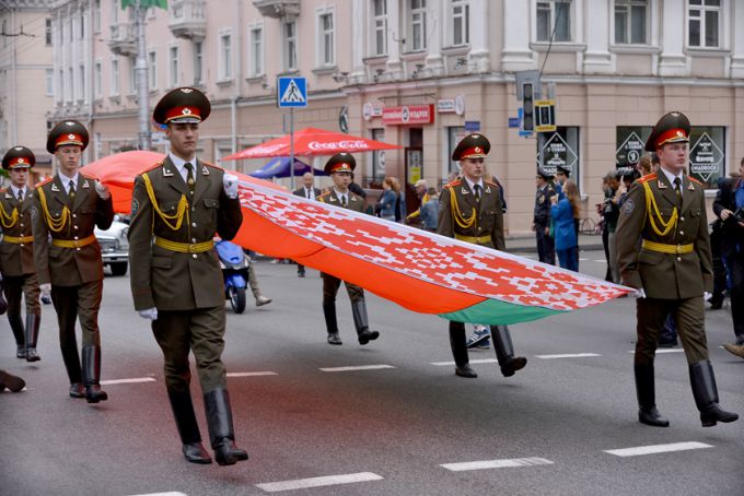 Беларуси посвящается. Праздничное шествие ко Дню Независимости в Гомеле