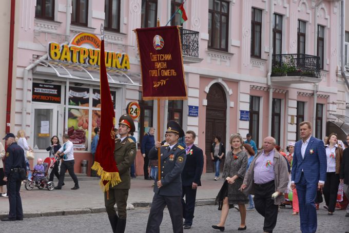 Беларуси посвящается. Праздничное шествие ко Дню Независимости в Гомеле