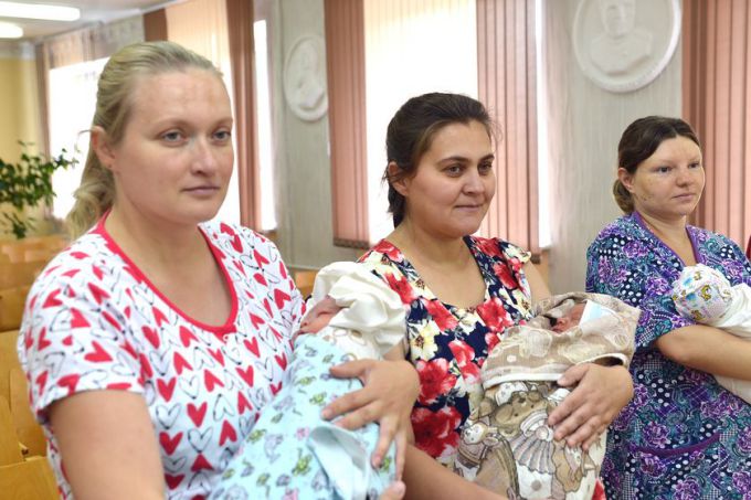 В День Независимости в Гомеле родились 17 детей