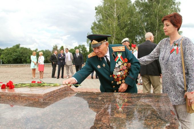 В Гродно отметили 73-ю годовщину освобождения города (Больше фото)