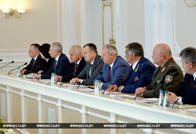 Пакет документов о стимулировании деловой инициативы будет доработан к 1 октября (+Видео)