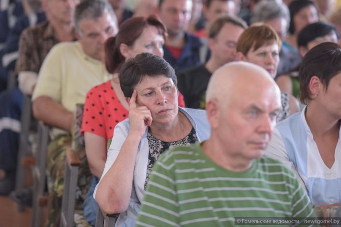 Председатель Гомельского горисполкома Пётр Кириченко провёл встречу на заводе "Центролит"