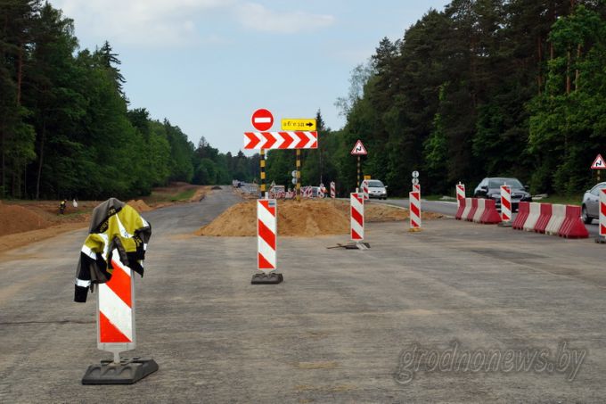 М6: знакі часовыя, кантроль пастаянны
