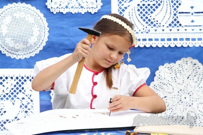 Фестиваль "Августовский канал в культуре трех народов" собрал в туристско-рекреационном парке тысячи гостей