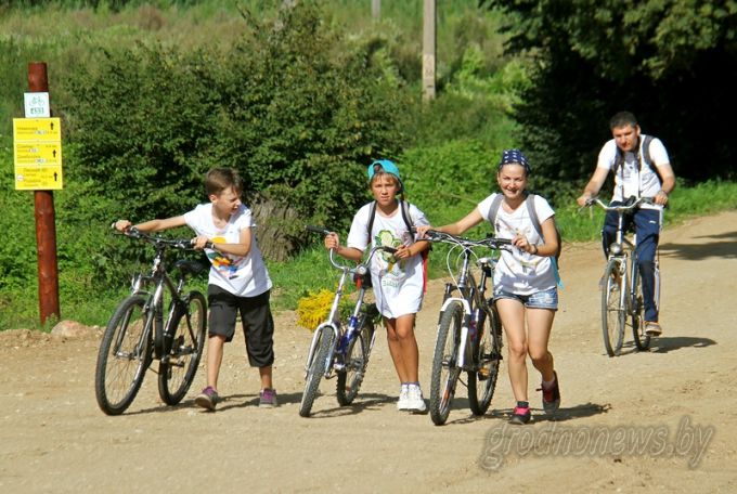 Фестиваль "Августовский канал в культуре трех народов" собрал в туристско-рекреационном парке тысячи гостей