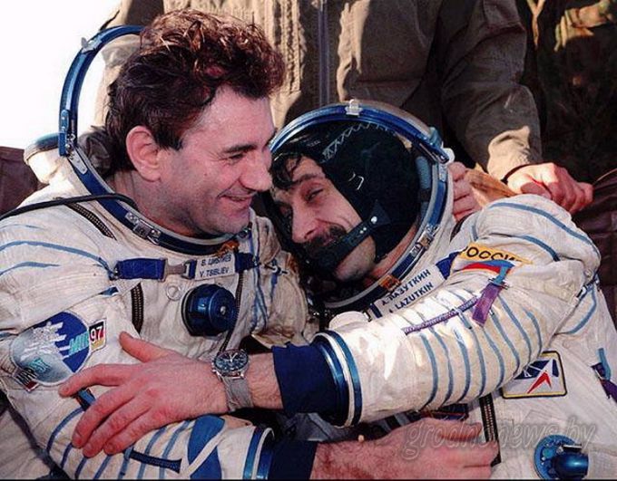 Полгода в космосе. Космонавт Александр Лазуткин рассказал, какие неожиданности подстерегают на орбите