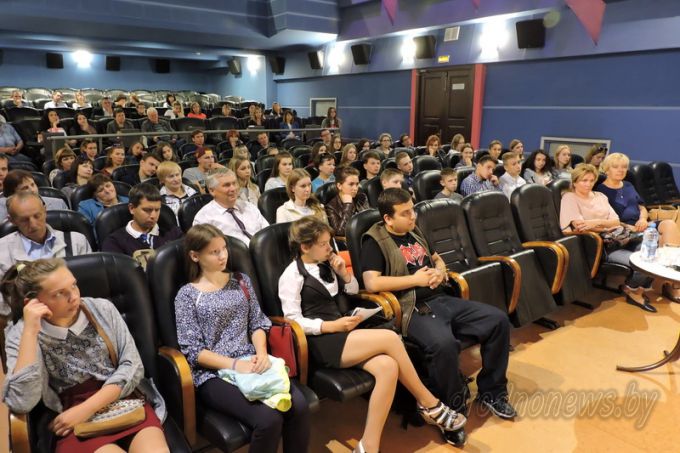 Полгода в космосе. Космонавт Александр Лазуткин рассказал, какие неожиданности подстерегают на орбите