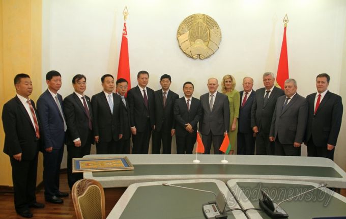 Гродненская область и провинция Ганьсу расширят сотрудничество в сфере туризма