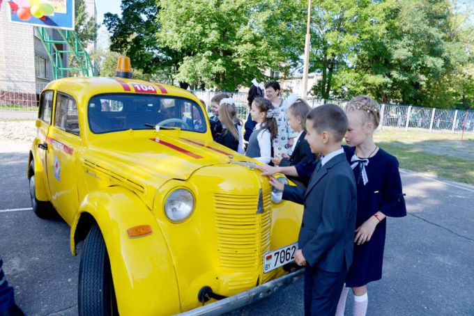 В гомельской школе после торжественной линейки объявили газовую тревогу