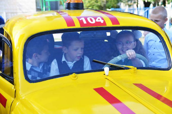 В гомельской школе после торжественной линейки объявили газовую тревогу