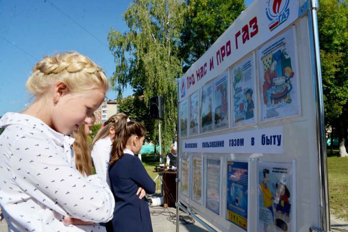В гомельской школе после торжественной линейки объявили газовую тревогу