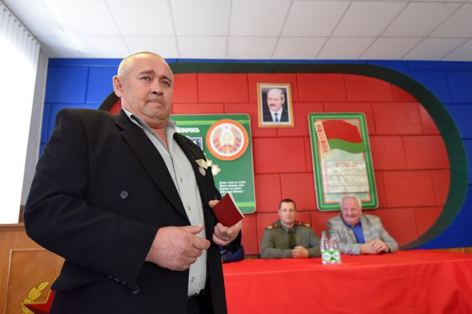 «Служу Советскому Союзу!». От волнения воин-интернационалист не смог произнести эти слова при награждении