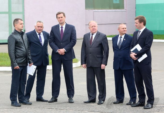 Первый заместитель главы Администрации Президента Республики Беларусь Максим Рыженков сегодня посетил Вороновский район (Дополнено)