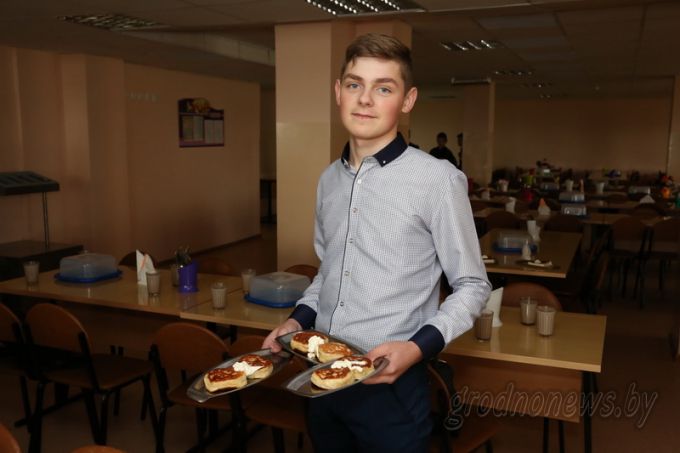 Первый заместитель главы Администрации Президента Республики Беларусь Максим Рыженков сегодня посетил Вороновский район (Дополнено)