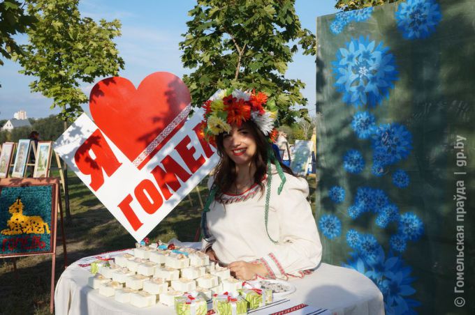 День города в Советском районе на озере Любенское