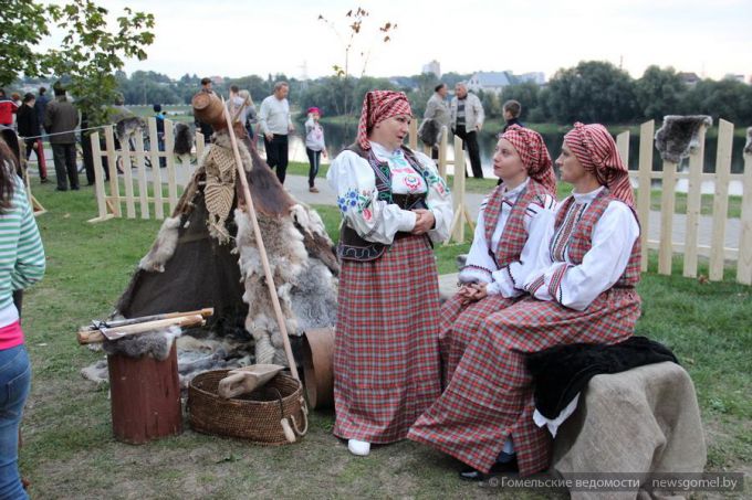 Инопланетяне, город будущего и гонки на тележках: День города в Советском районе