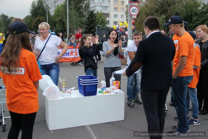 Инопланетяне, город будущего и гонки на тележках: День города в Советском районе