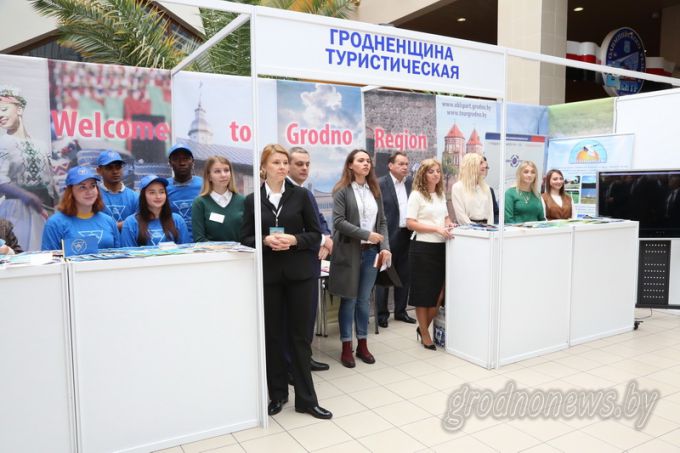 Деловой перекресток. XIX Республиканская универсальная выставка – ярмарка «Еврорегион «Неман-2017» открылась в Гродно (+Видео)