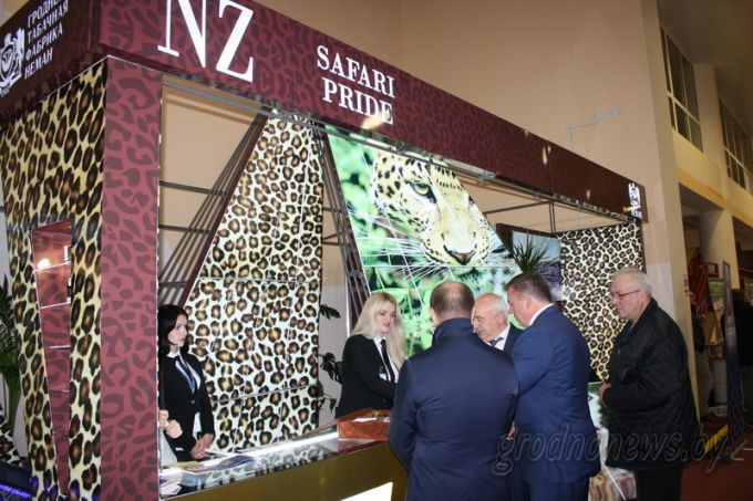 Деловой перекресток. XIX Республиканская универсальная выставка – ярмарка «Еврорегион «Неман-2017» открылась в Гродно (+Видео)