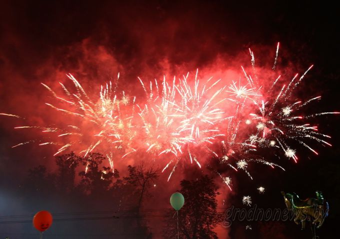 Праздничный Гродно: город отметил День рождения (Большой фоторепортаж+видео)