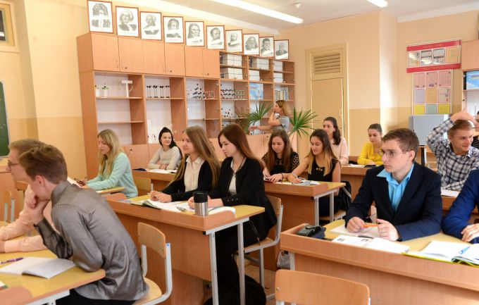 Через тернии к звёздам. Гомельский городской лицей №1 празднует 25-летие