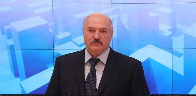 Высокое качество и сокращение затрат. Александр Лукашенко определил главные задачи развития ЖКХ