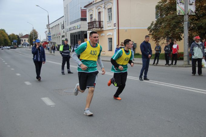 Бегом за здоровьем. Фестиваль бега прошел в Ошмянах