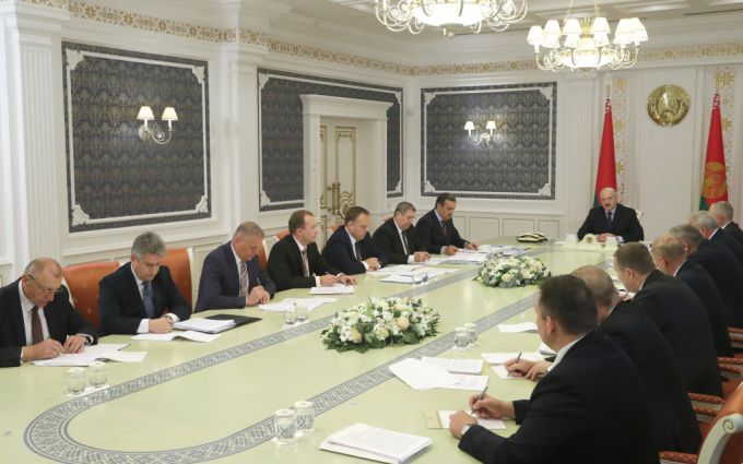 Александр Лукашенко: помощь гражданам в улучшении жилищных условий всегда будет в числе приоритетов социальной политики Беларуси (+Видео)