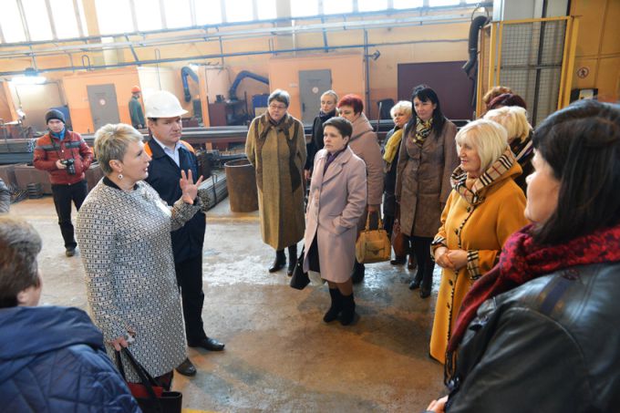 «Чувствуется женская рука». Татьяна Филимончик и ее соратницы изучили условия труда гомельских домостроителей