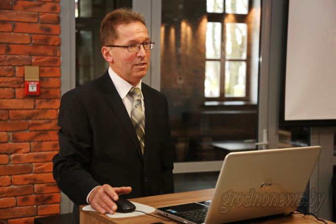 Соглашение о взаимном признании виз в Союзном государстве планируется подписать до конца года