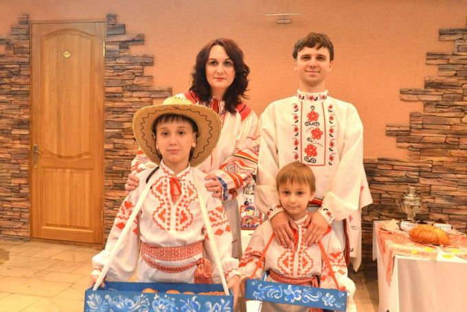 Фотофакт. В Советском районе выбрали лучшую молодую семью