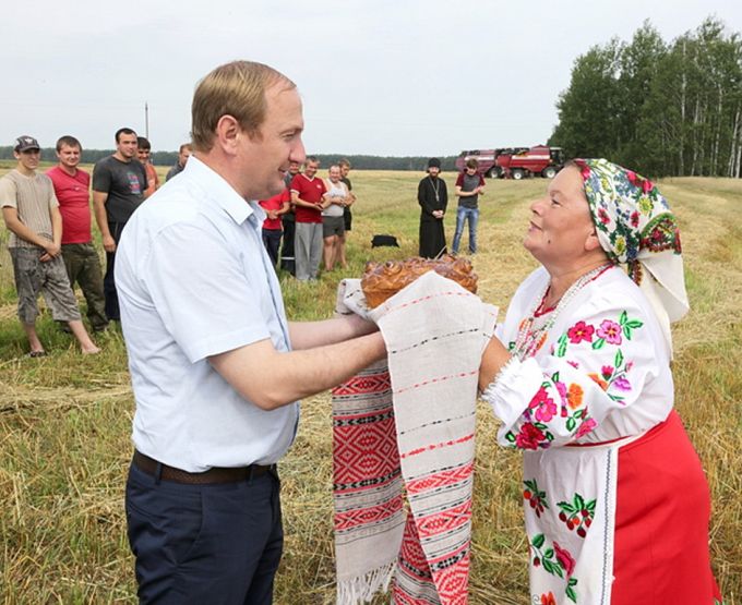 Амаль ва ўсіх гаспадарках Калінкавіцкага раёна прайшлі зажынкі