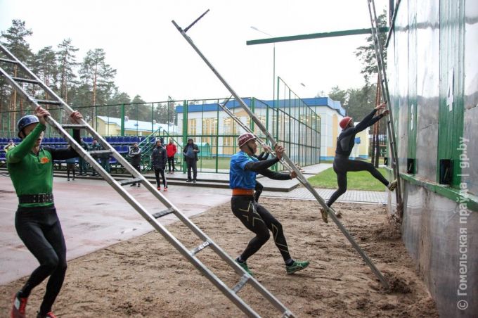 Под Гомелем начался международный турнир спасателей на Кубок Дружбы