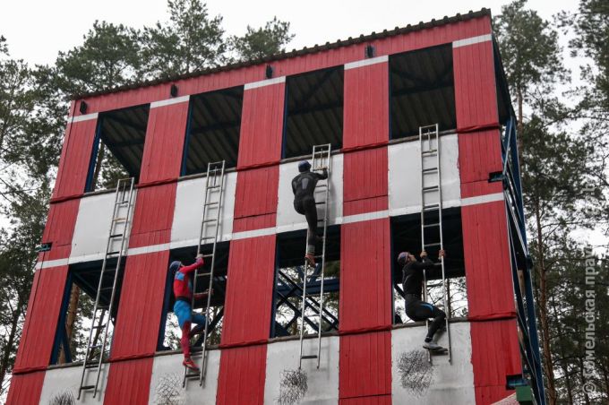 Под Гомелем начался международный турнир спасателей на Кубок Дружбы