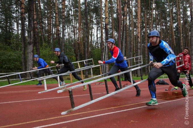 Под Гомелем начался международный турнир спасателей на Кубок Дружбы