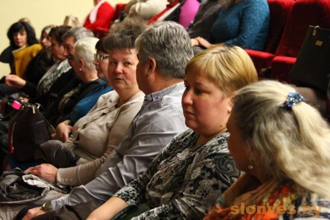 О женском счастье и школьной поре спела Татьяна Овсиенко в Слониме