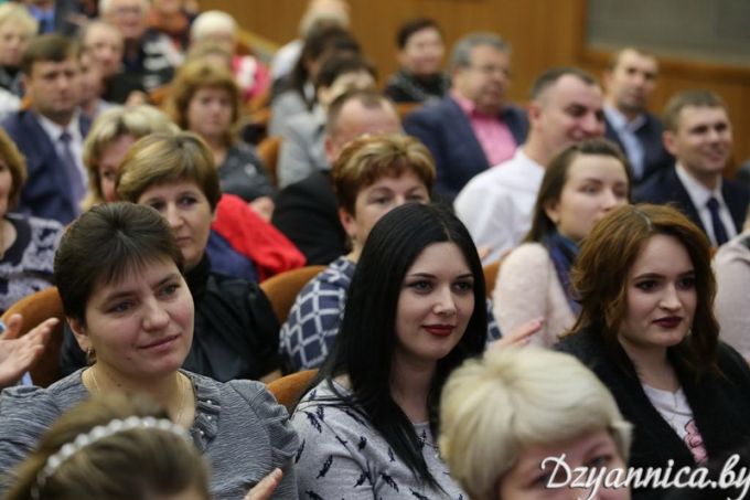 По труду и почет. Районные "Дажынкі" отпраздновали в Щучине