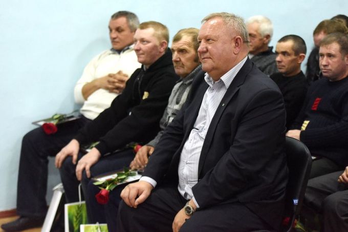 Гомельский химзавод поздравил коллектив «Морозовичи-Агро» с профессиональным праздником