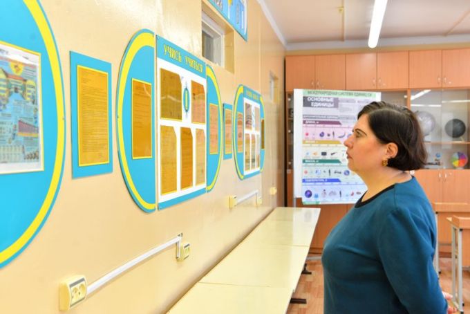 Светлогорские педагоги побывали на экскурсии в школах и гимназиях Советского района