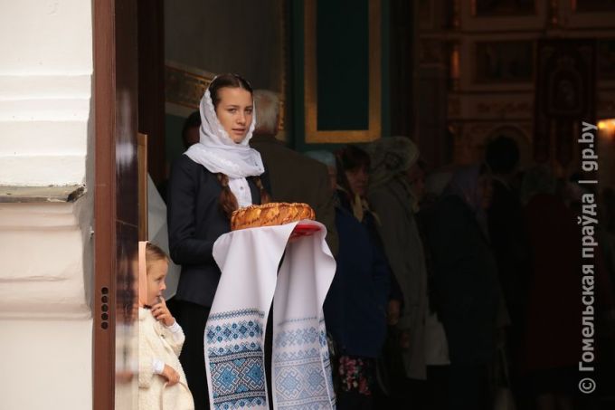 В Речице торжественно отпраздновали 145-летие со дня первого освещения Свято-Успенского собора