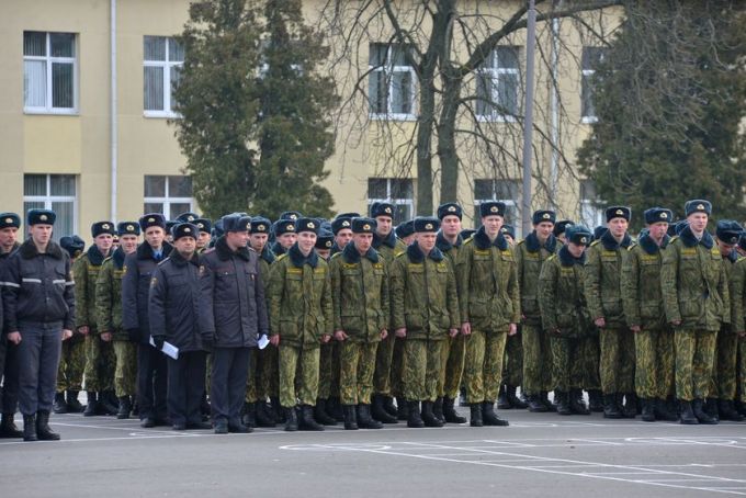 Отслужили с честью. Войсковую часть в Лещинце покинули срочники