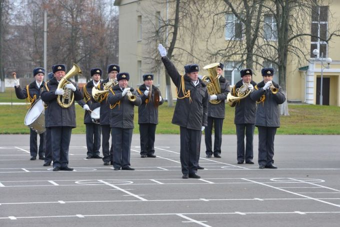 Отслужили с честью. Войсковую часть в Лещинце покинули срочники