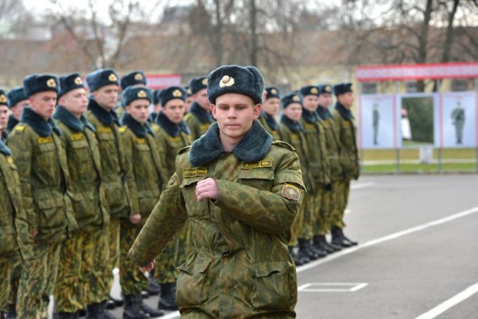 Отслужили с честью. Войсковую часть в Лещинце покинули срочники