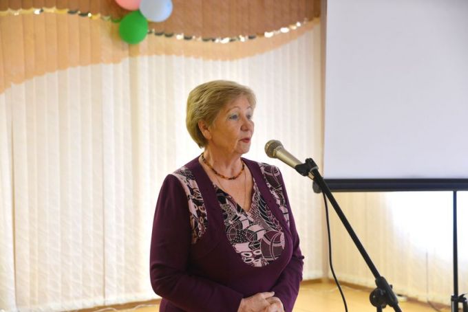 Областная организация Белорусского союза женщин устроила для детей войны чаепитие