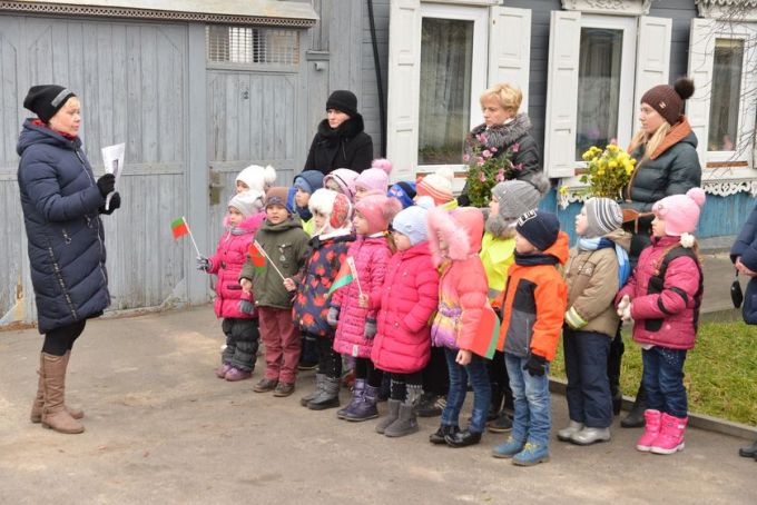 Жильцы улицы Рокоссовского почтили память Маршала Советского Союза