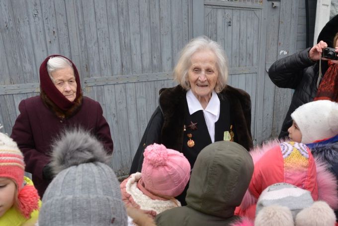 Жильцы улицы Рокоссовского почтили память Маршала Советского Союза