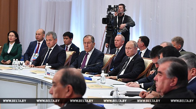 Александр Лукашенко принял участие в саммите ОДКБ